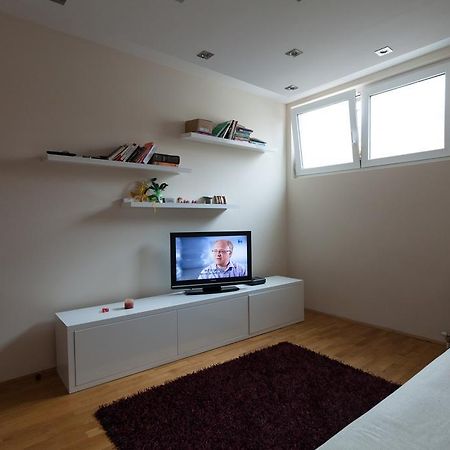 Apartment Matoseva Belgrade Luaran gambar